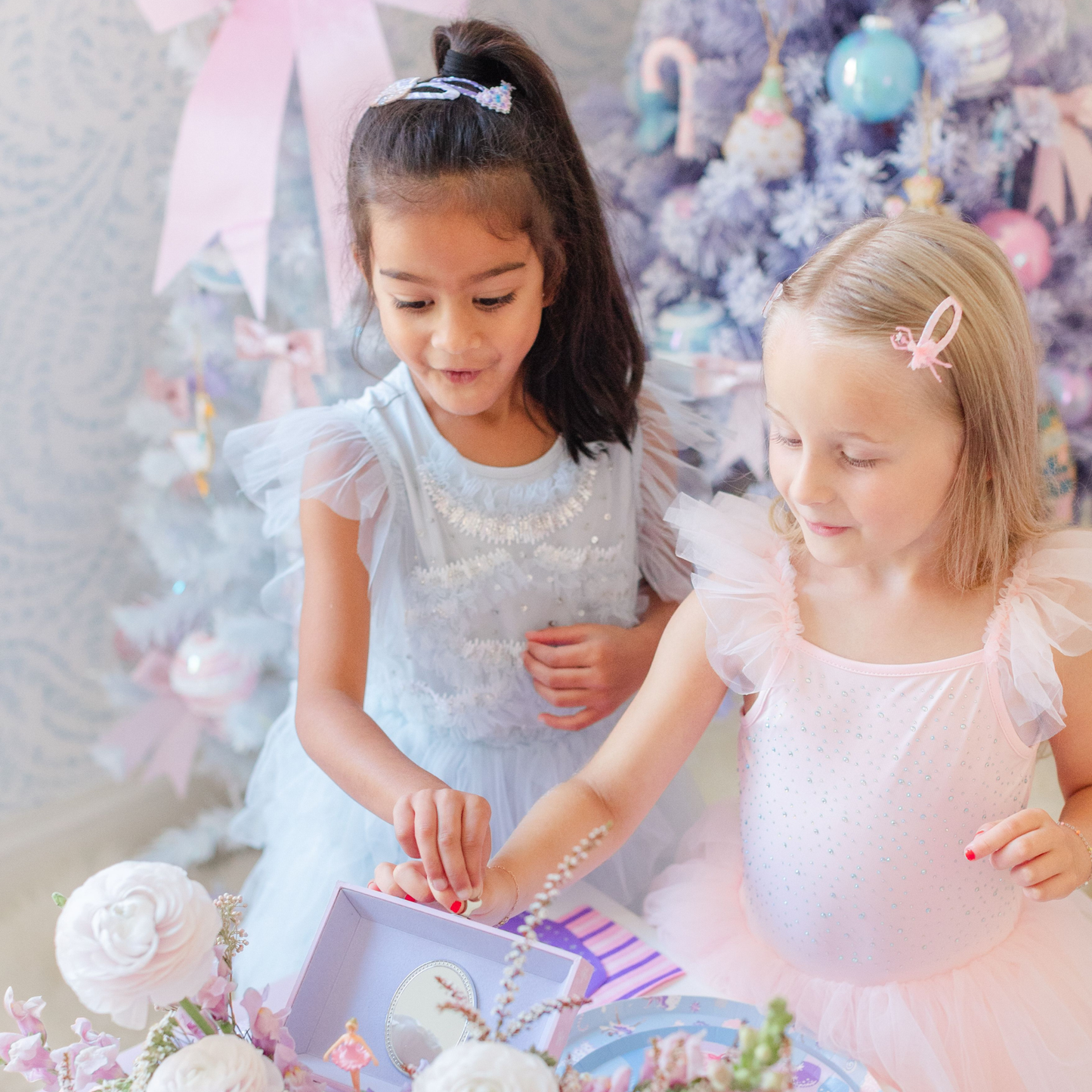 Sugarplum Ballet Gingerbread House & Christmas Tree Clip Set