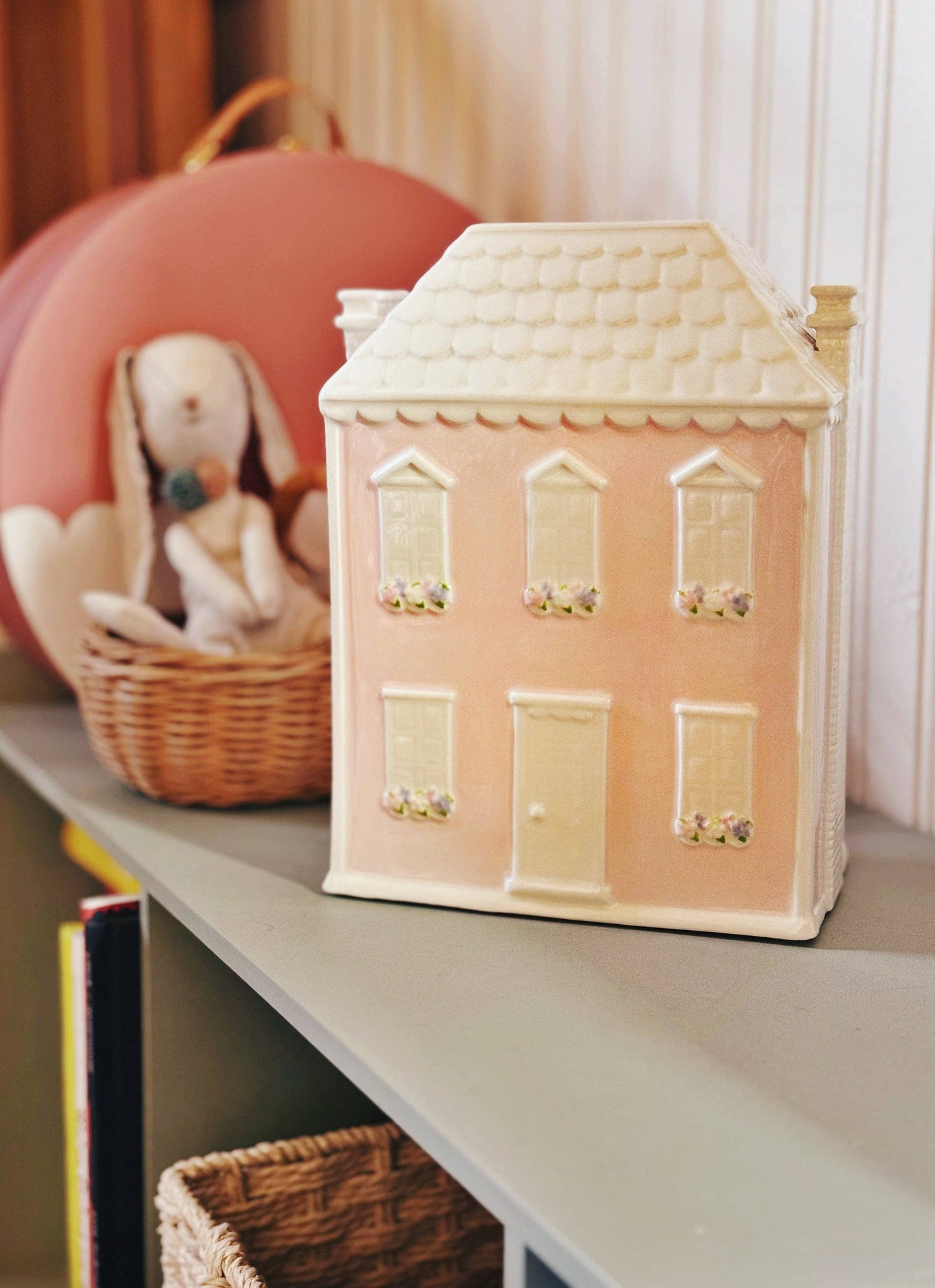 Dolly's House Pink Ceramic Bank